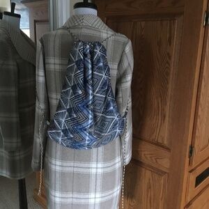 Unique New Unused Fabric Shoe Bag/Backpack